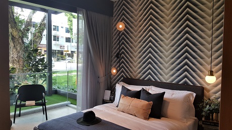 The Navian Freehold Private Condo near MRT